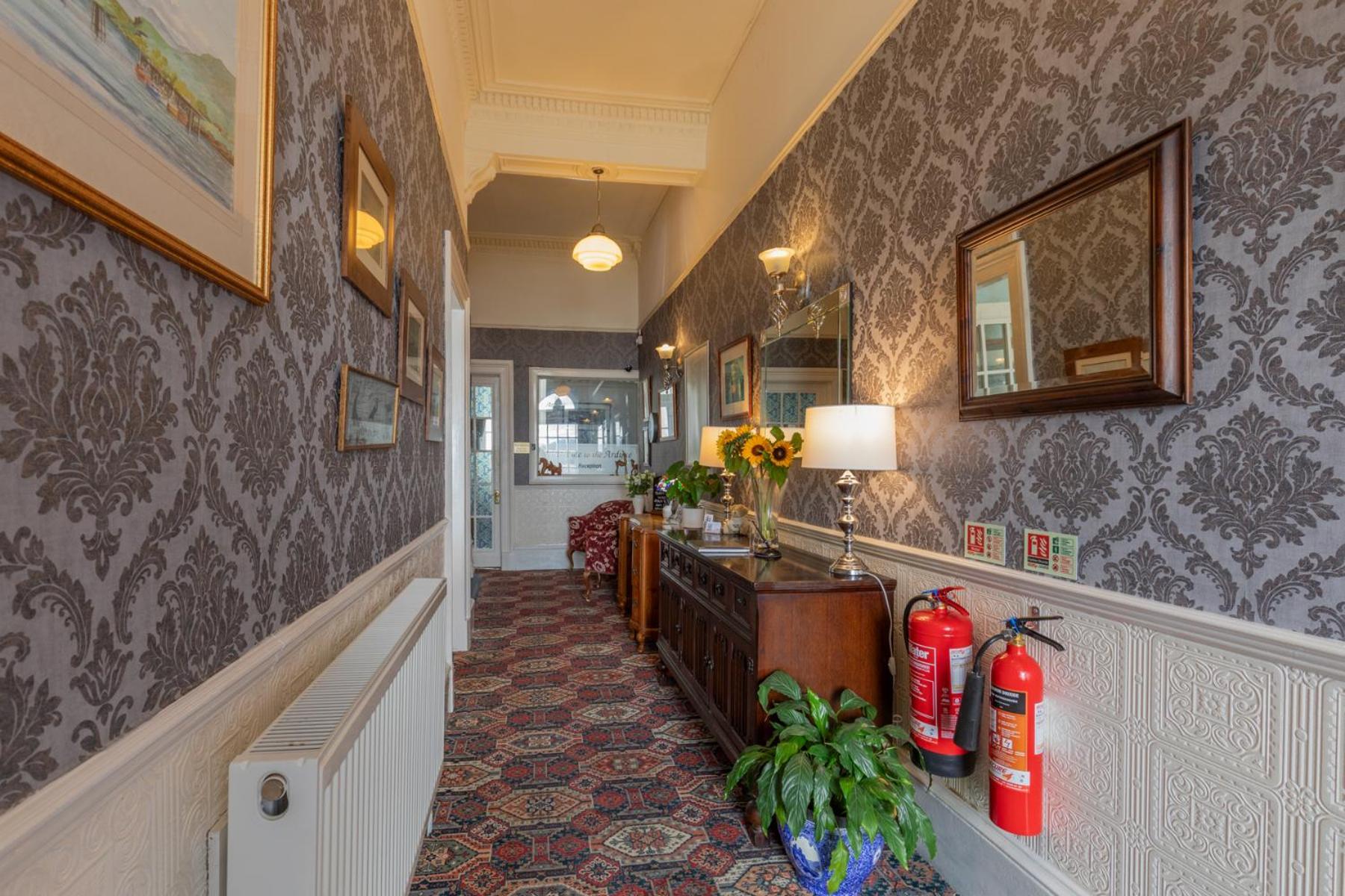 The Ardyne Guest House Ротсей Экстерьер фото
